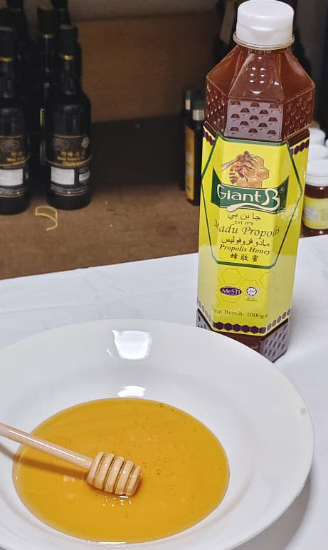 Giant B Pure Pure Honey Golden Light, Dark 杂花蜜 叶心蜜 千皮蜜 蜂蜜糖 Original Madu Asli Semulajadi YMY Store